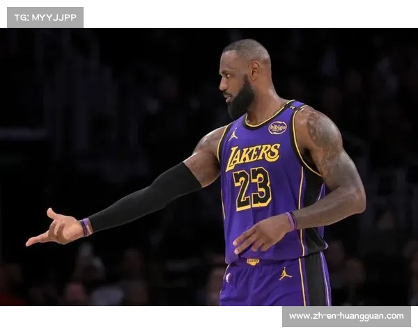老詹父子三人同台 美媒评选星二代TOP8榜单状元大热领衔 老詹父子三人同台 美媒评选星二代TOP8榜单状元大热领衔